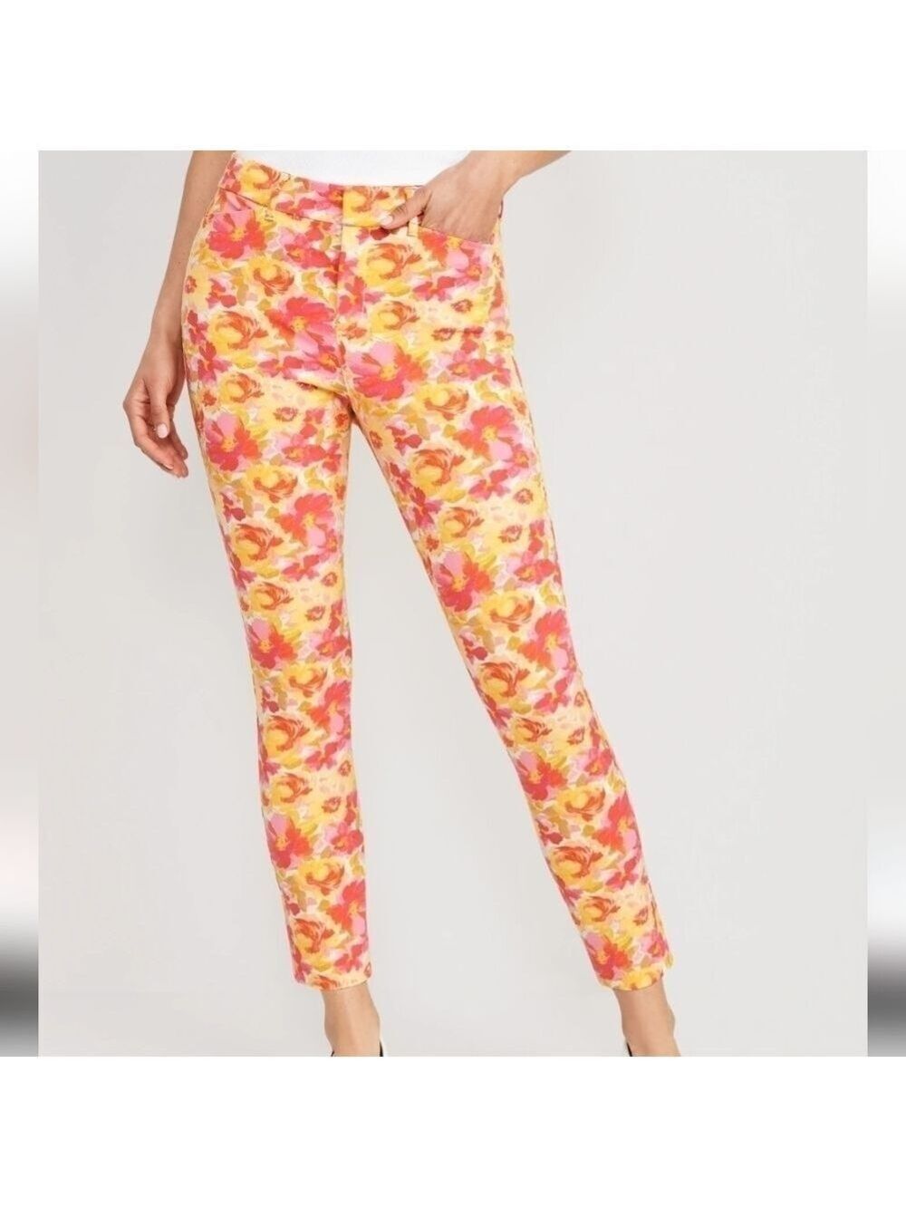 2 Tall • Old Navy • Pink Floral High-Waisted Pixie Skinny Ankle Pants